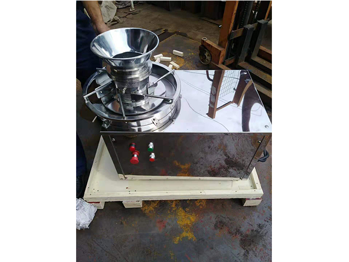 400三向括板旋轉制粒機